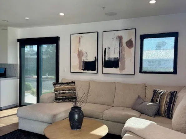 (undisclosed Address), Corona Del Mar, CA 92625
