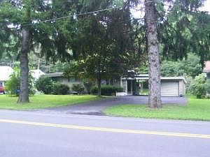5th image of 768 Park Ave