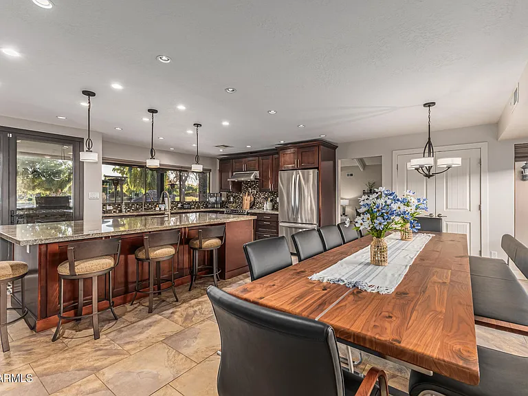 5821 E Cactus Rd — Photo 28