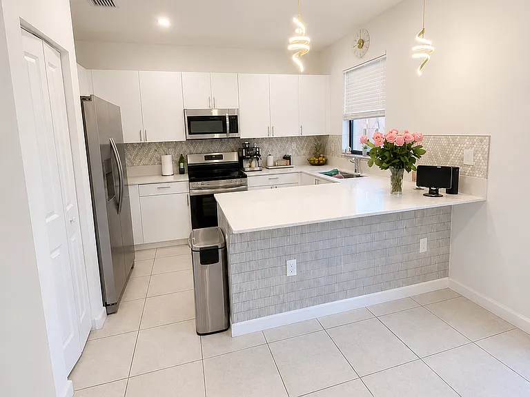 23218 SW 127th Ct — Photo 3