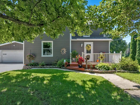 601 W Court St, Cambridge, IL 61238