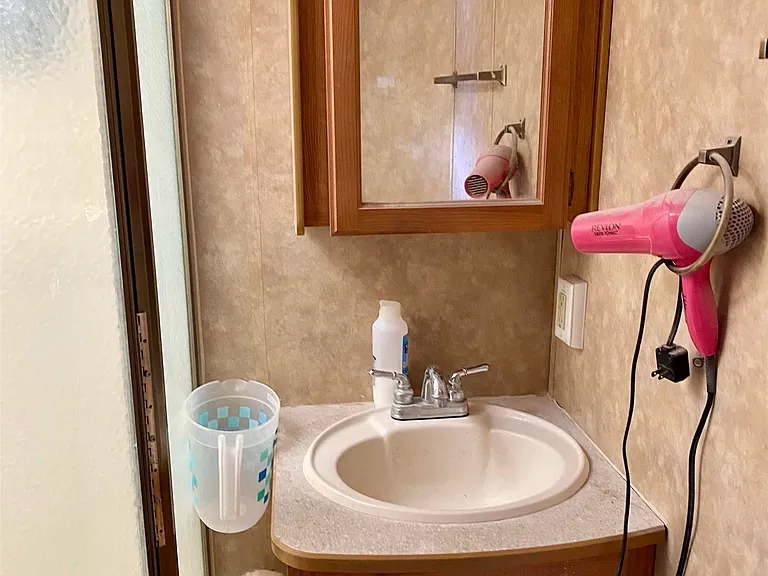 10517 S Camino Del Sol Dr — Photo 13