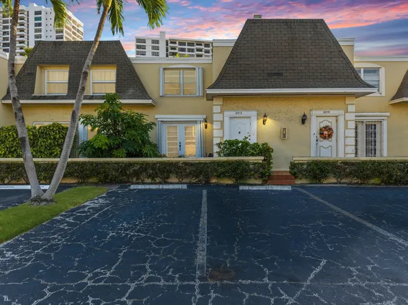 2212 NE 7th Street, Hallandale Beach, FL 33009