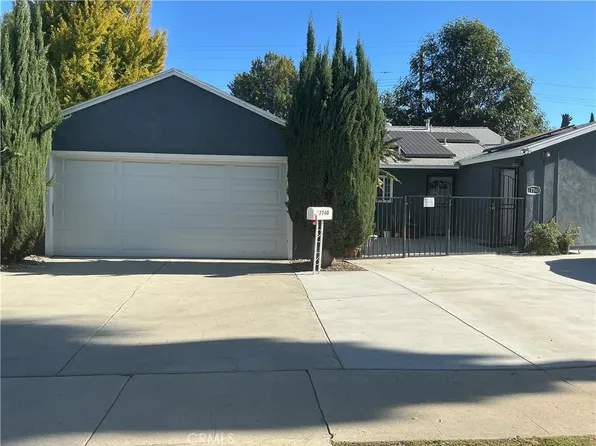 17740 Baltar St, Reseda, CA 91335