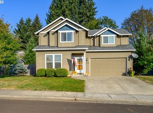 334 NW Pacific Hills Dr, Willamina, OR