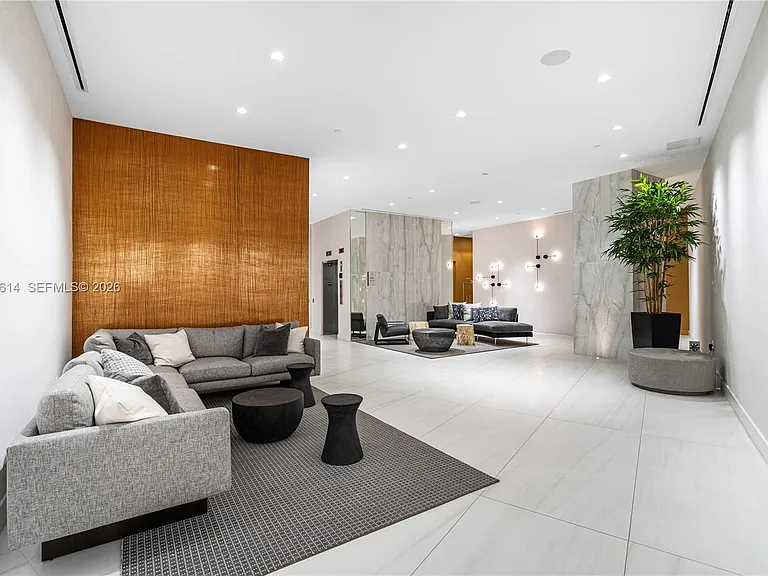 17550 Collins Ave #Penthouse 1 — Photo 58