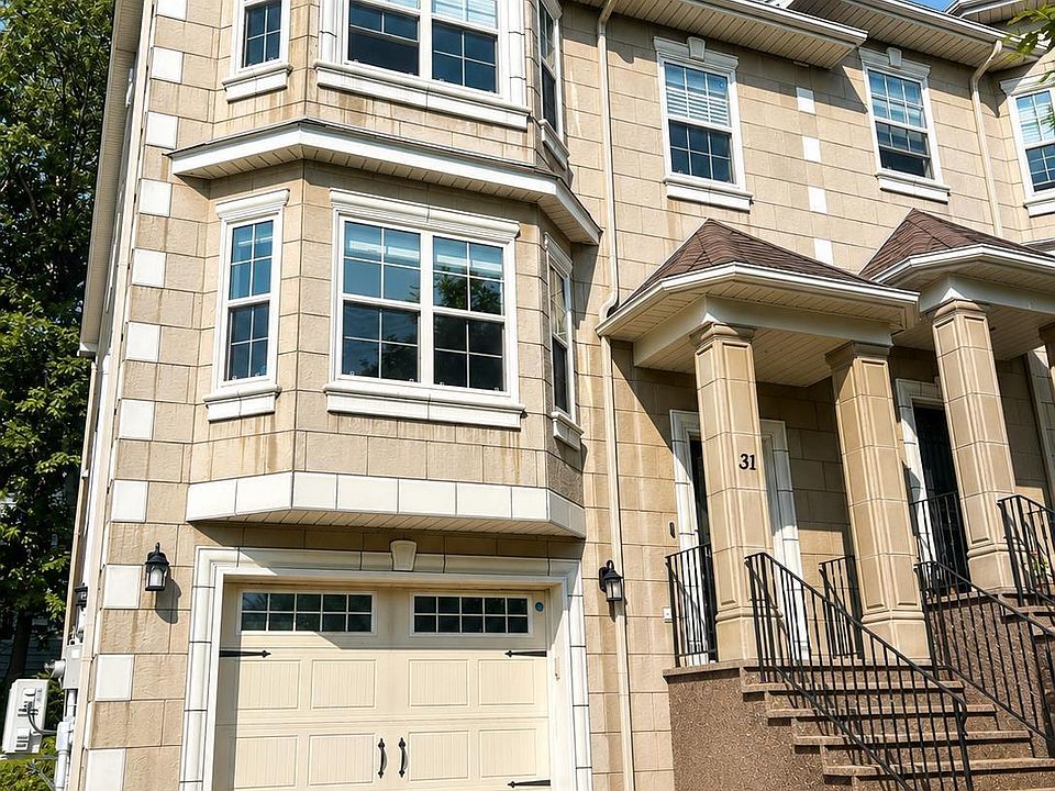 1st image of 31 Sagewood Ln