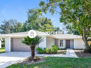 5420 Southgrove Pl, Lakeland, FL 33812