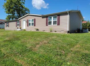 305 Queen St, Loogootee, IN 47553