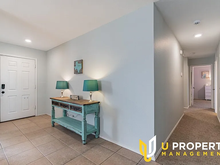 1515 Harvest Crossing Dr — Photo 4