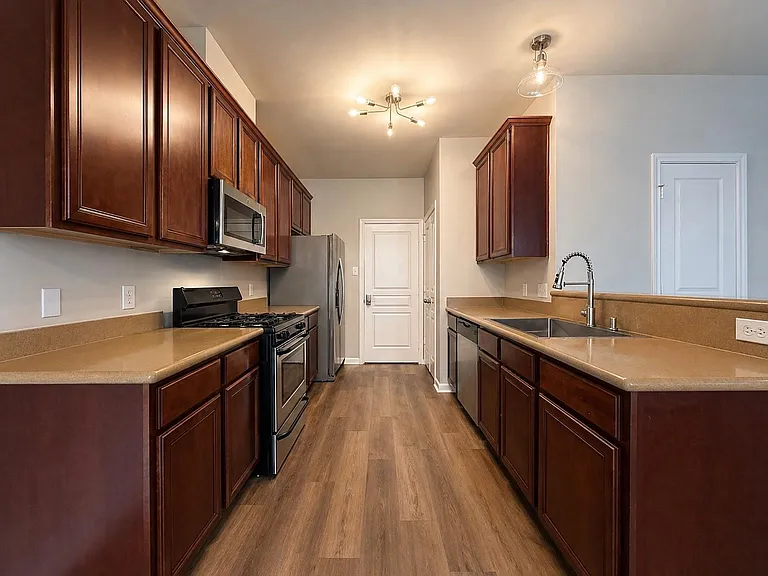 8343 Cassidy Creek Ct — Photo 19