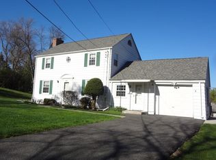 116 Chalmers St, Springfield, MA 01118