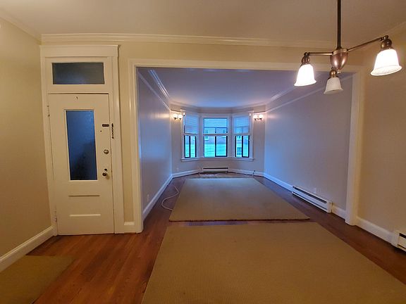 3rd image of 322 Presidio Ave APT 3