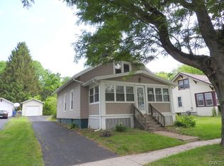 32 Mildred Ave, Baldwinsville, NY 13027
