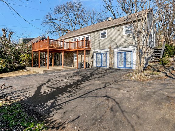 2nd image of 2817 Blair Blvd #B