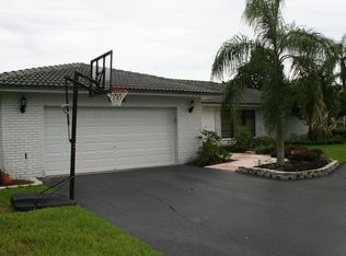 1498 NW 103rd Ln, Coral Springs, FL 33071
