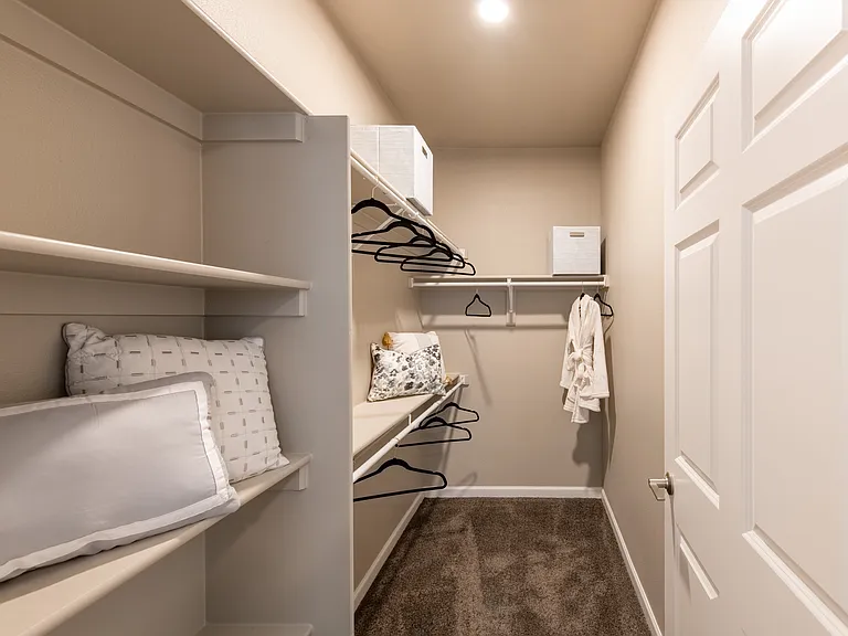 Gateway Place | Greeley, CO Apartments