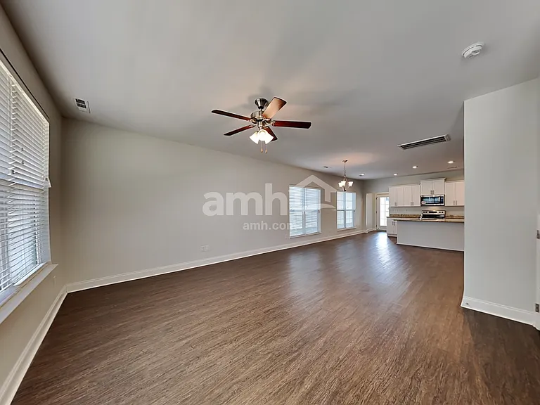 5304 Tupelo St — Photo 8