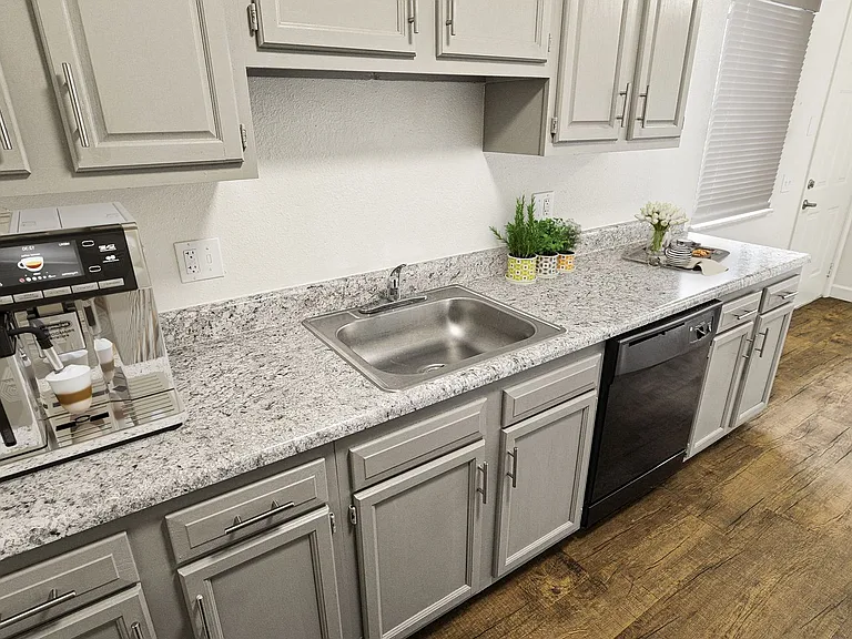 Metro Apartments At Bethalto — Photo 45