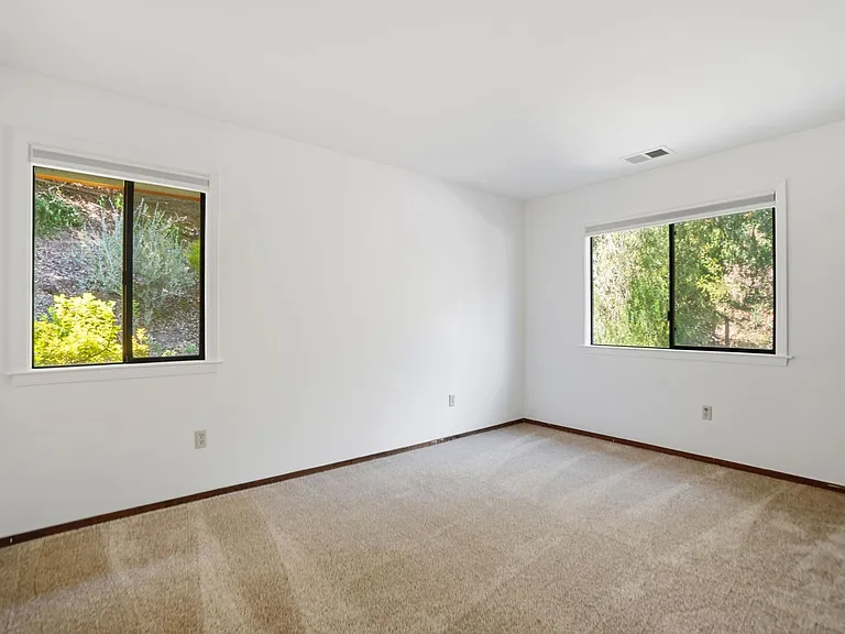 2561 Rolling Hills Ct — Photo 21