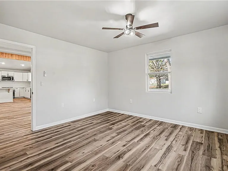 1004 Mapp St — Photo 5