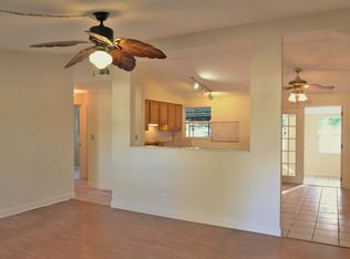 11128 116th St, Seminole, FL 33778