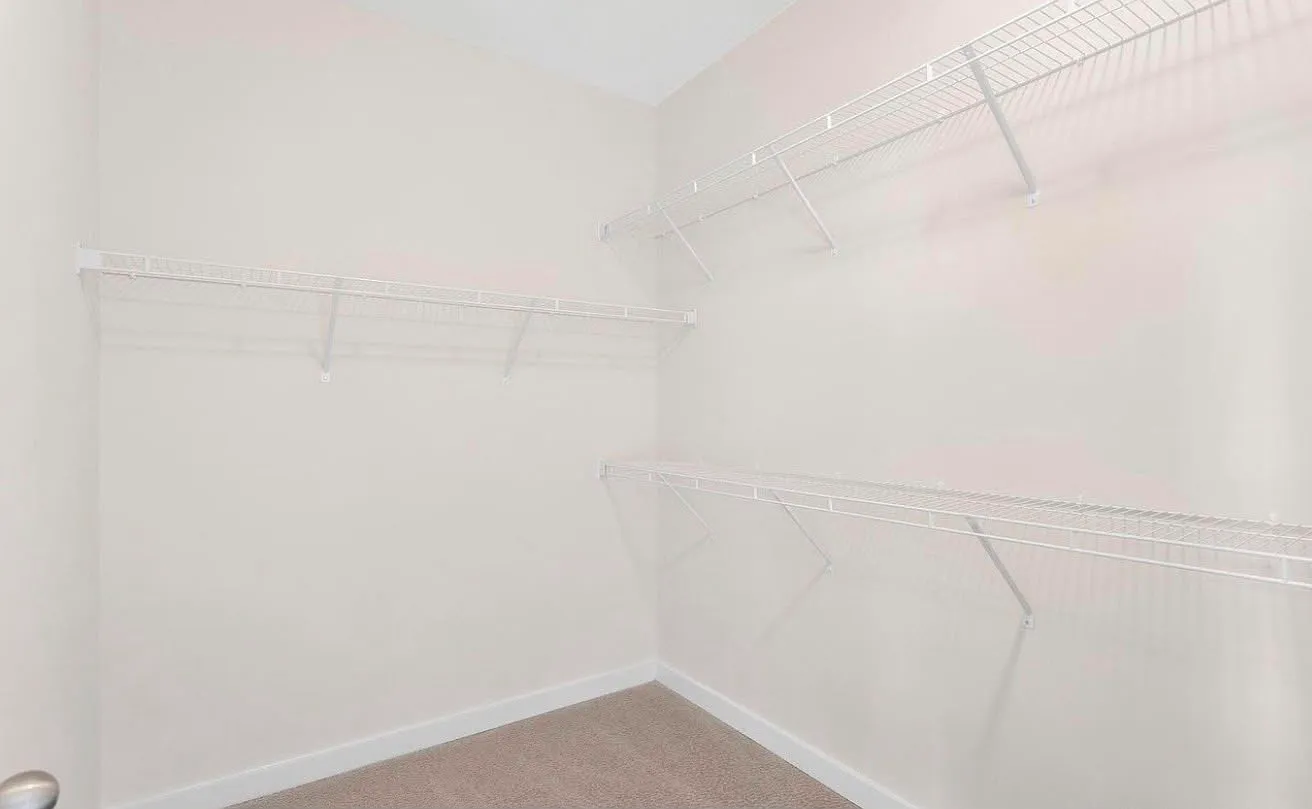 4 bed, 3.5 bath, 2755 sqft, $3,500 — Photo 3