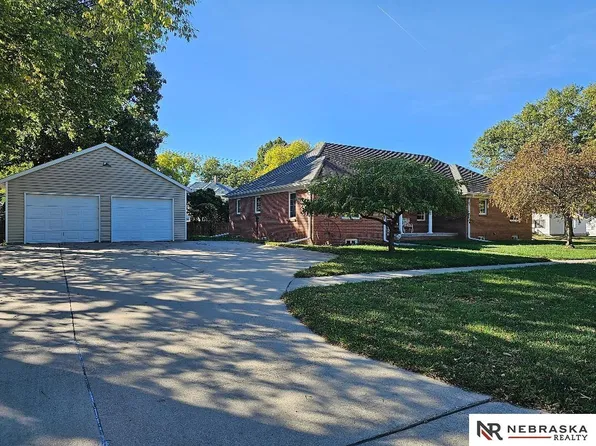 862 N Beech St, Wahoo, NE 68066
