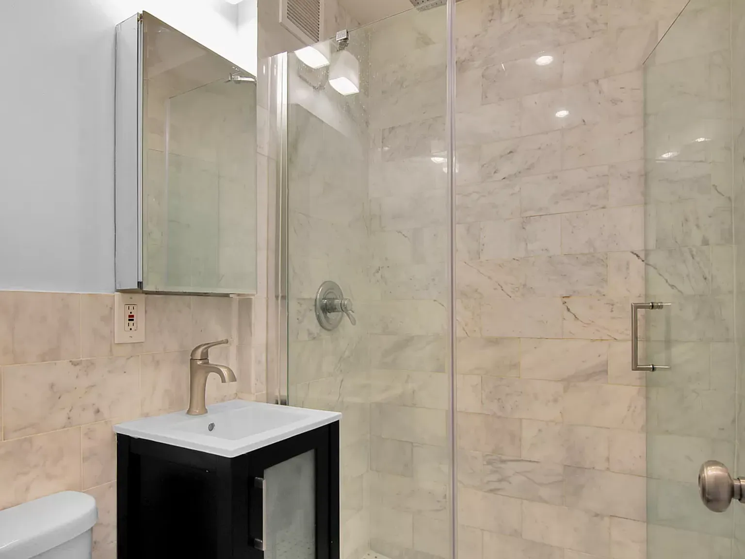 330 East 73rd Street — Photo 4