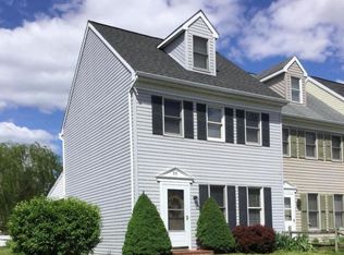 101 Chukar Ct, Lititz, PA 17543