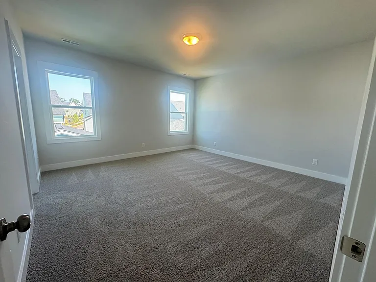 121 Broadwater Dr — Photo 12
