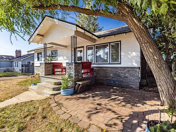 3rd image of 511 E Wabash Ave