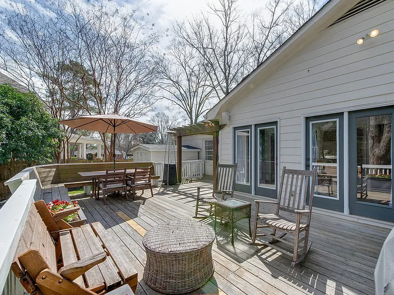 3221 Sunset Dr — Photo 46