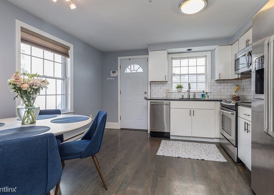 4 Mercer St. #4 Boston (South Boston) Unit Photo 3