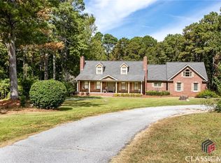5059 Skyline Dr, Loganville, GA 30052