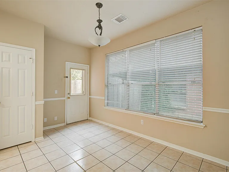 18422 Auburn Woods Dr — Photo 20