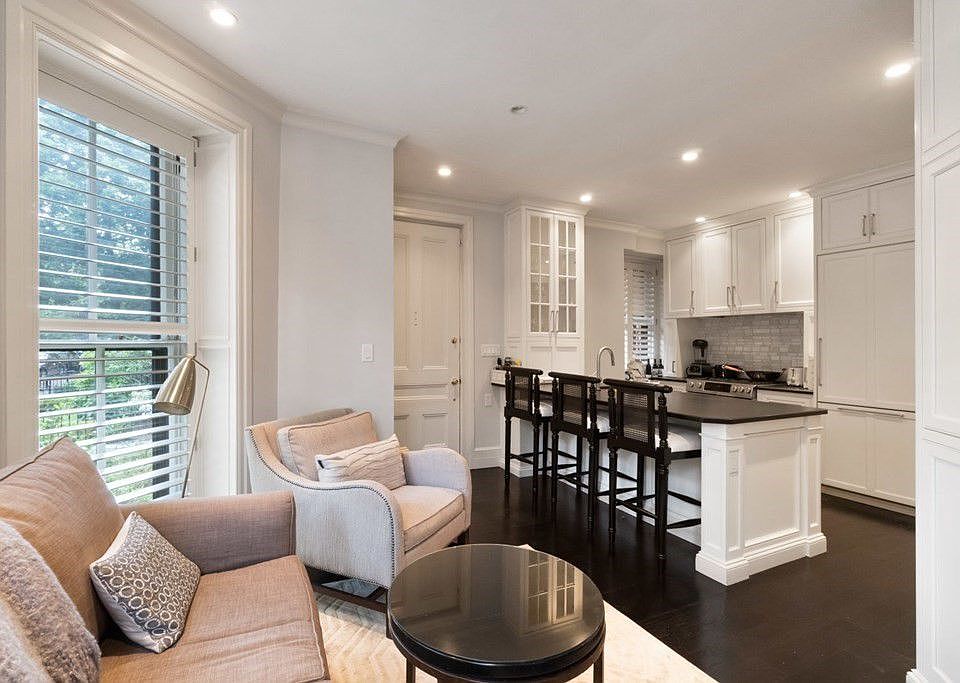 163 Marlborough St APT 1A, Boston, MA 02116 | Zillow