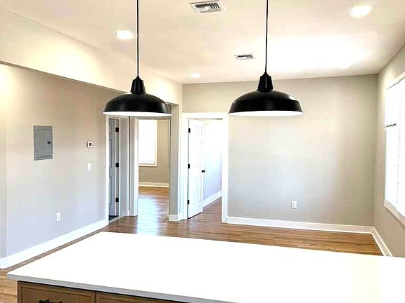 2nd image of 1105 Charles St APT 2A
