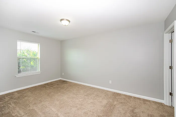 262 Claudia Dr — Photo 10