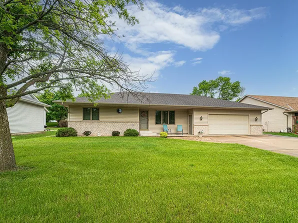 332 Crestview Cir, Jordan, MN 55352