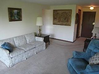 4th image of 130 E Grand Ave APT 307