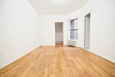 Rented by Nolita Group