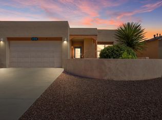 6615 Mountain Hawk Loop NE, Rio Rancho, NM 87144