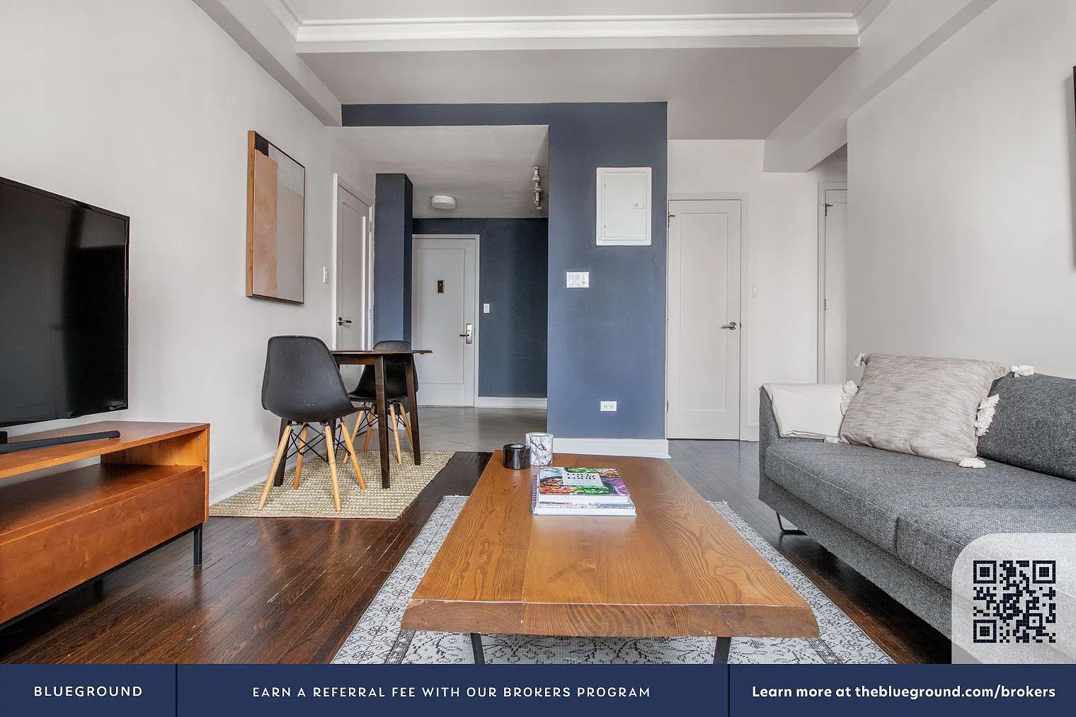 210 West 70th Street — Photo 3
