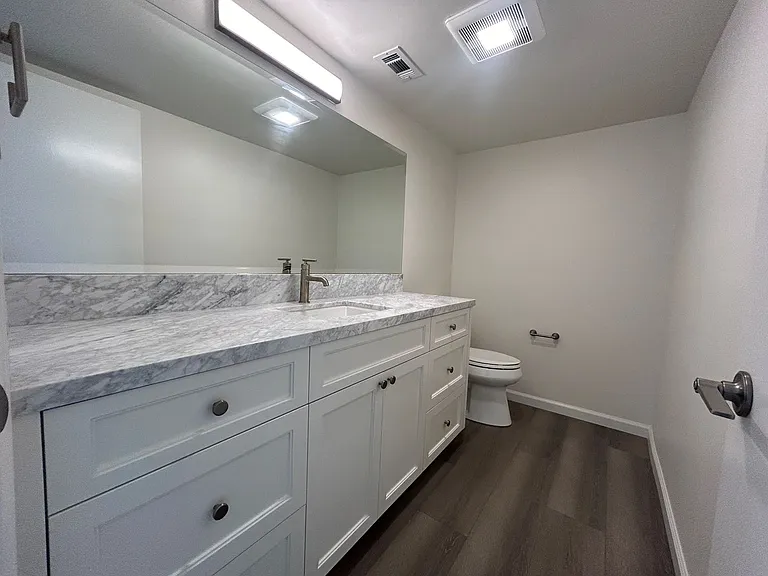5435 Villas Dr — Photo 5
