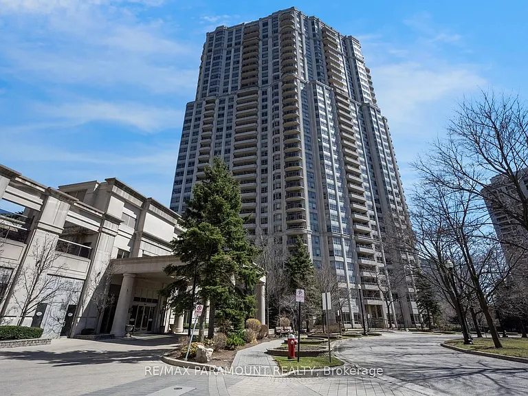25 Kingsbridge Garden Cir #616 — Photo 2