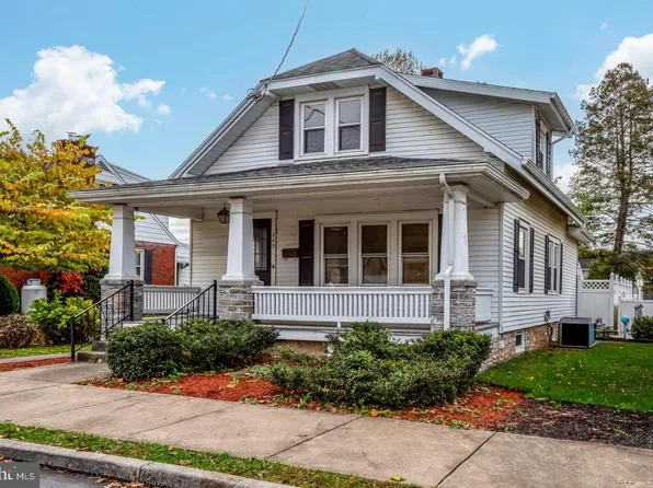 609 W High St, Hummelstown, PA 17036