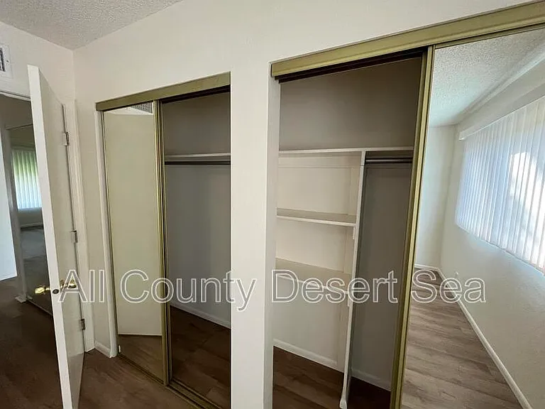 5832 Nordina Dr — Photo 16