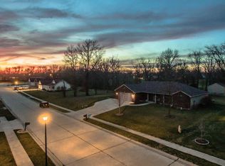 801 Fox Run, Moberly, MO 65270