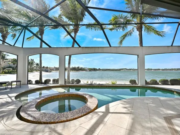 11729 Via Savona CT, MIROMAR LAKES, FL 33913